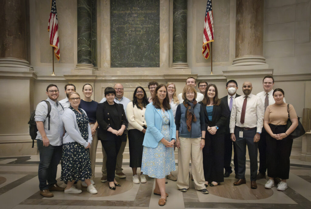 Later that day, Dr. Shogan met with Minnesota Senator Tina Smith (D-MN) and her staff in the National Archives Rotunda in Washington, DC.